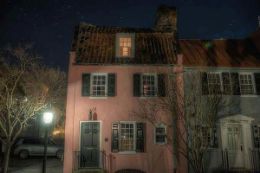 Charleston Ghost Tour Adults-only Pink House