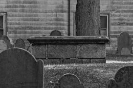 The Ghosts of Salem Tour cemetery