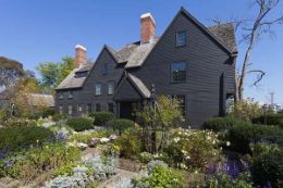 Salem Adults-only Ghost Tour House of Seven Gables