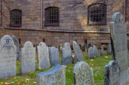 The Ghosts of Boston Tour cemetery