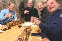 Food tour Boothbay Harbor, Maine - craft beer tasting